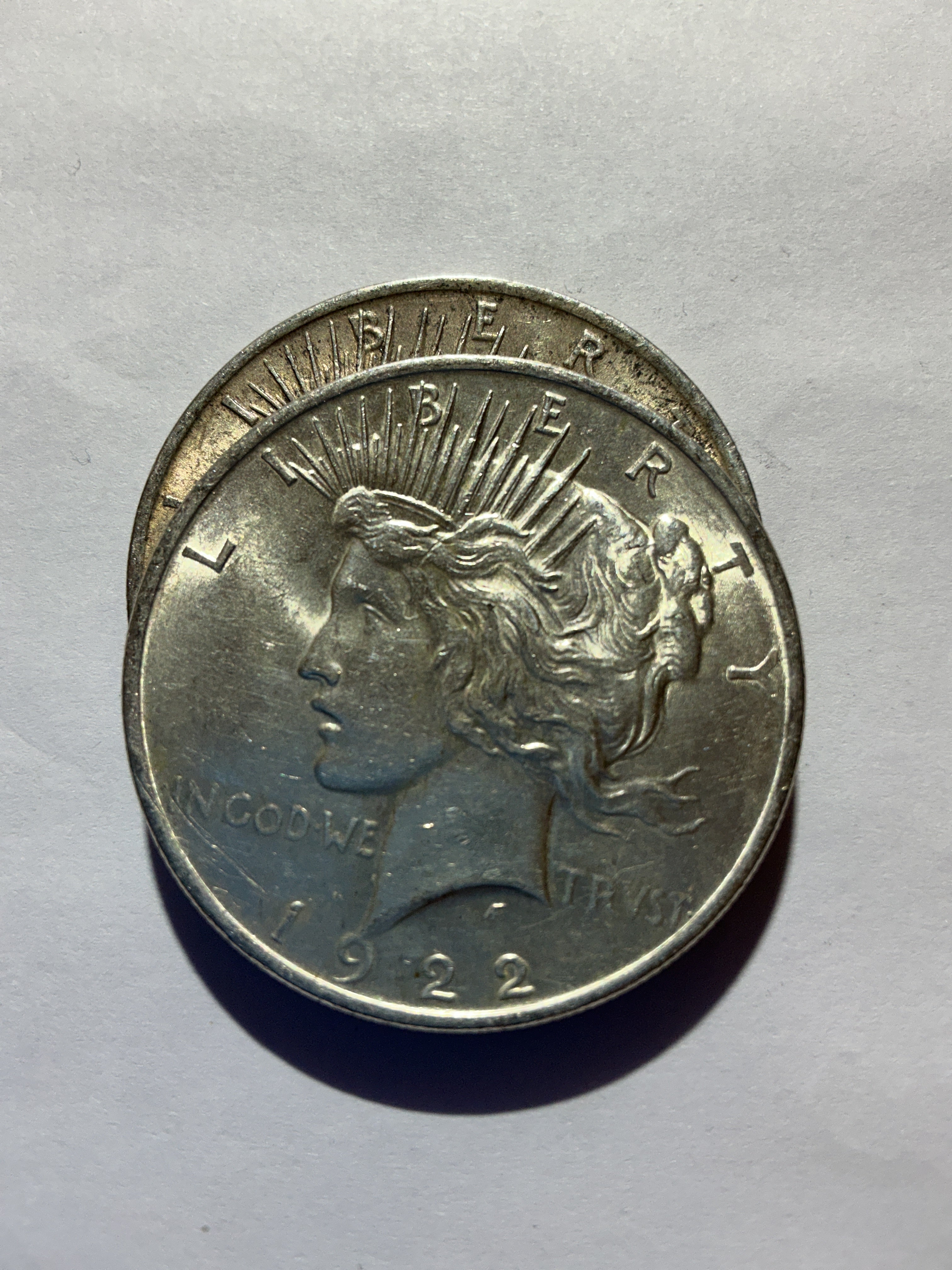 Lot 21, 2 1922 Peace dollar, AU