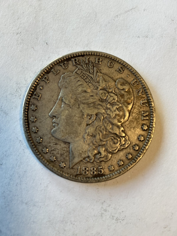 Lot 29 1885 Morgan silver dollar, xf