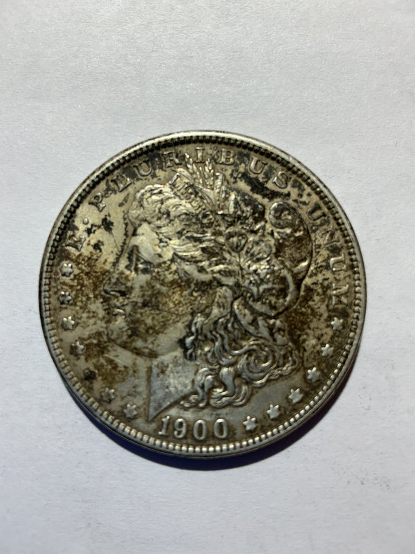 Lot 17, 1900 Morgan silver dollar, xf