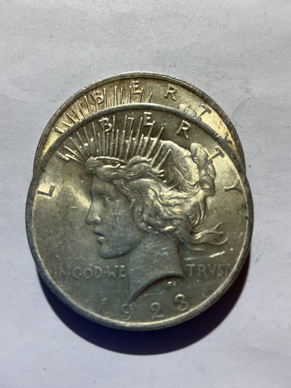 Lot 30, 2 1923 Peace dollar, AU