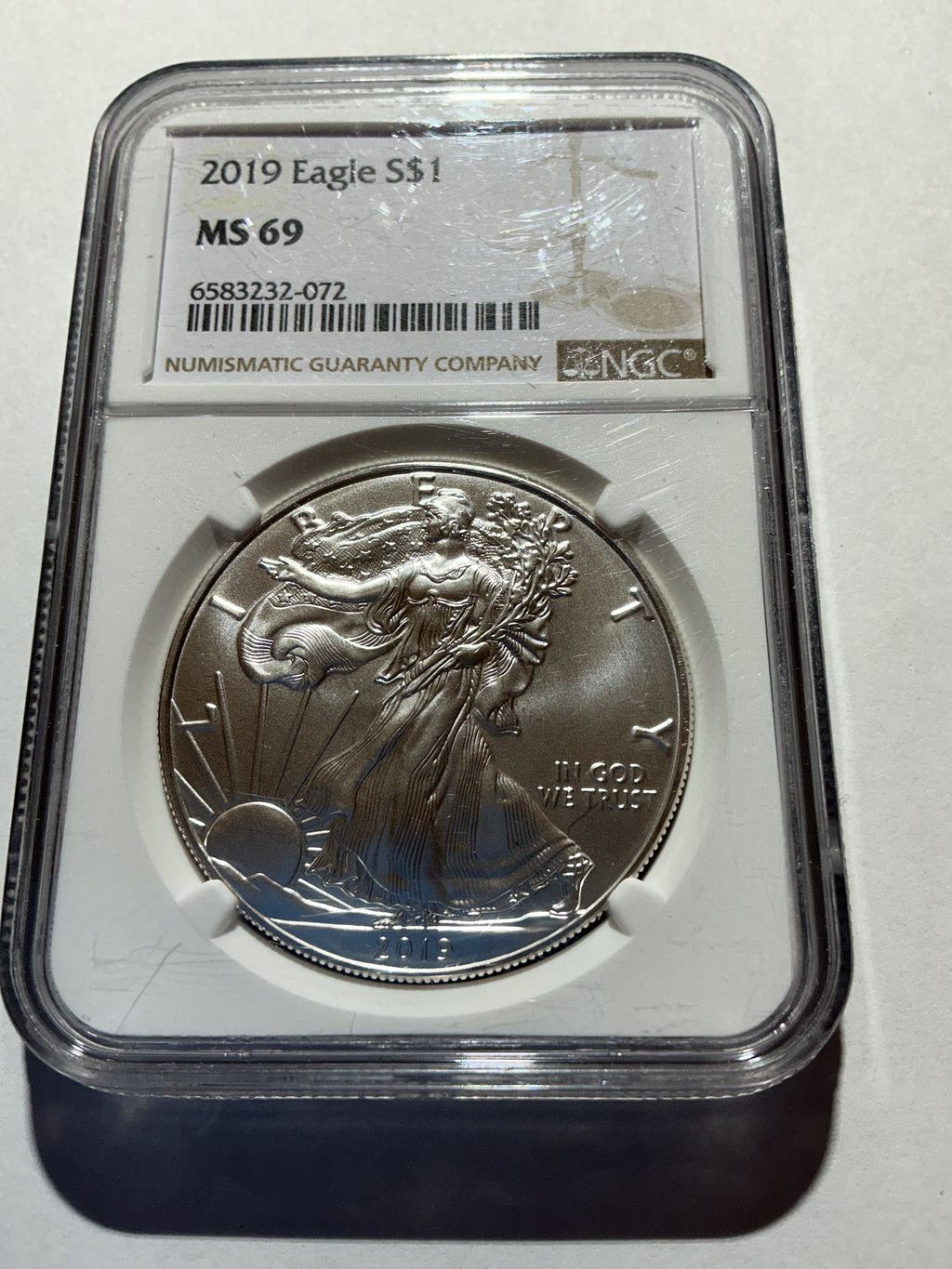 Lot 4, 2019 American silver eagle, MS69