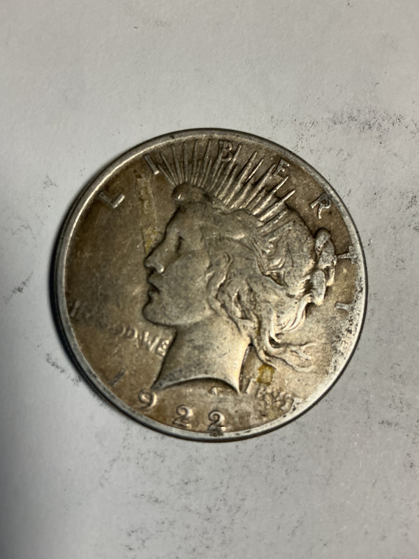 Lot 48 1922 S peace dollar