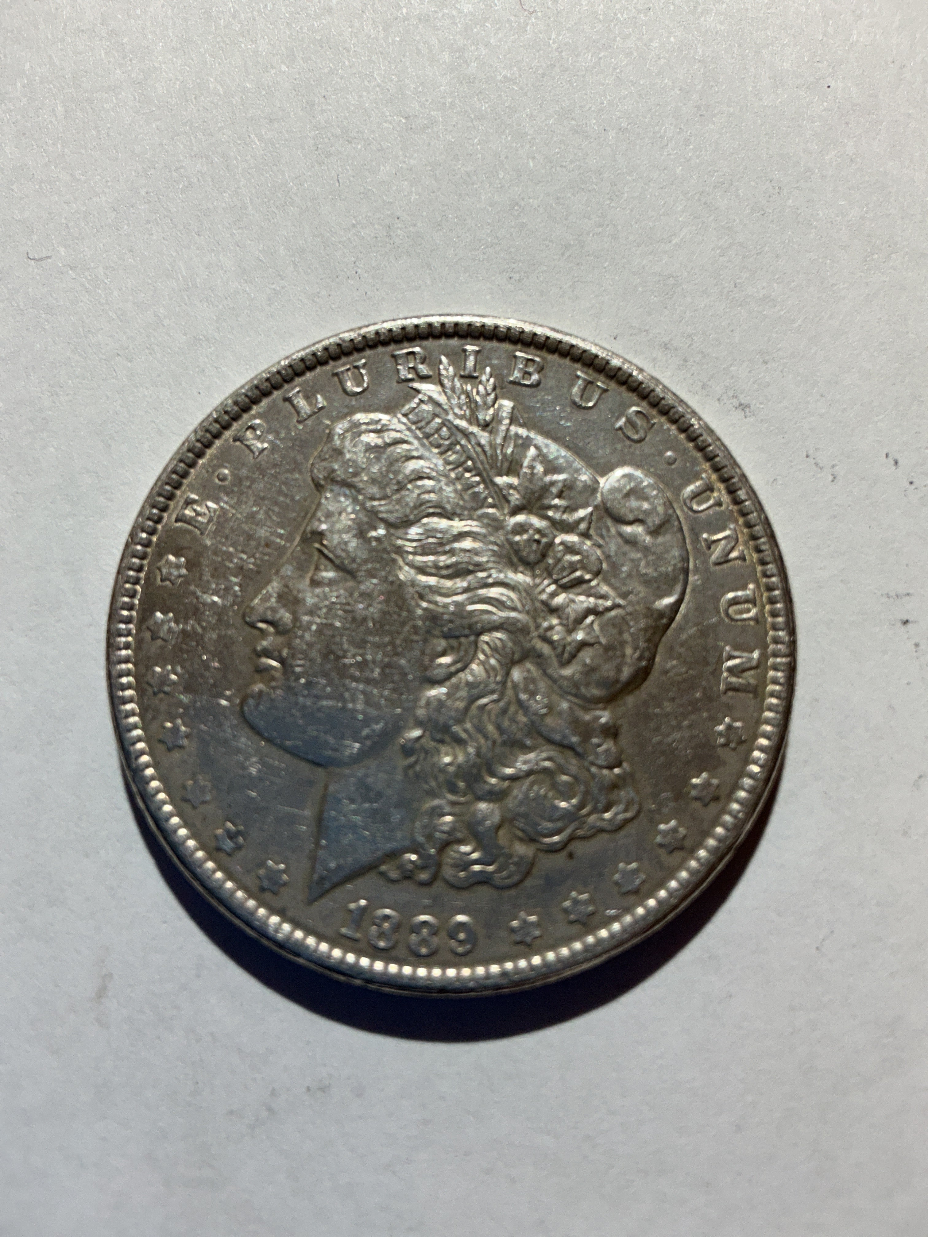 Lot 28, 1889 Morgan silver dollar ,xf